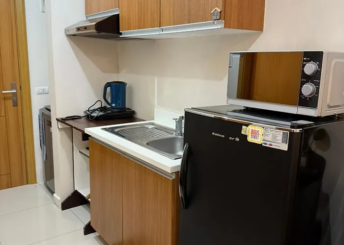 Modern 29 Near St Lukes And Us Embassy In 8 Adriatico Padre Faura *